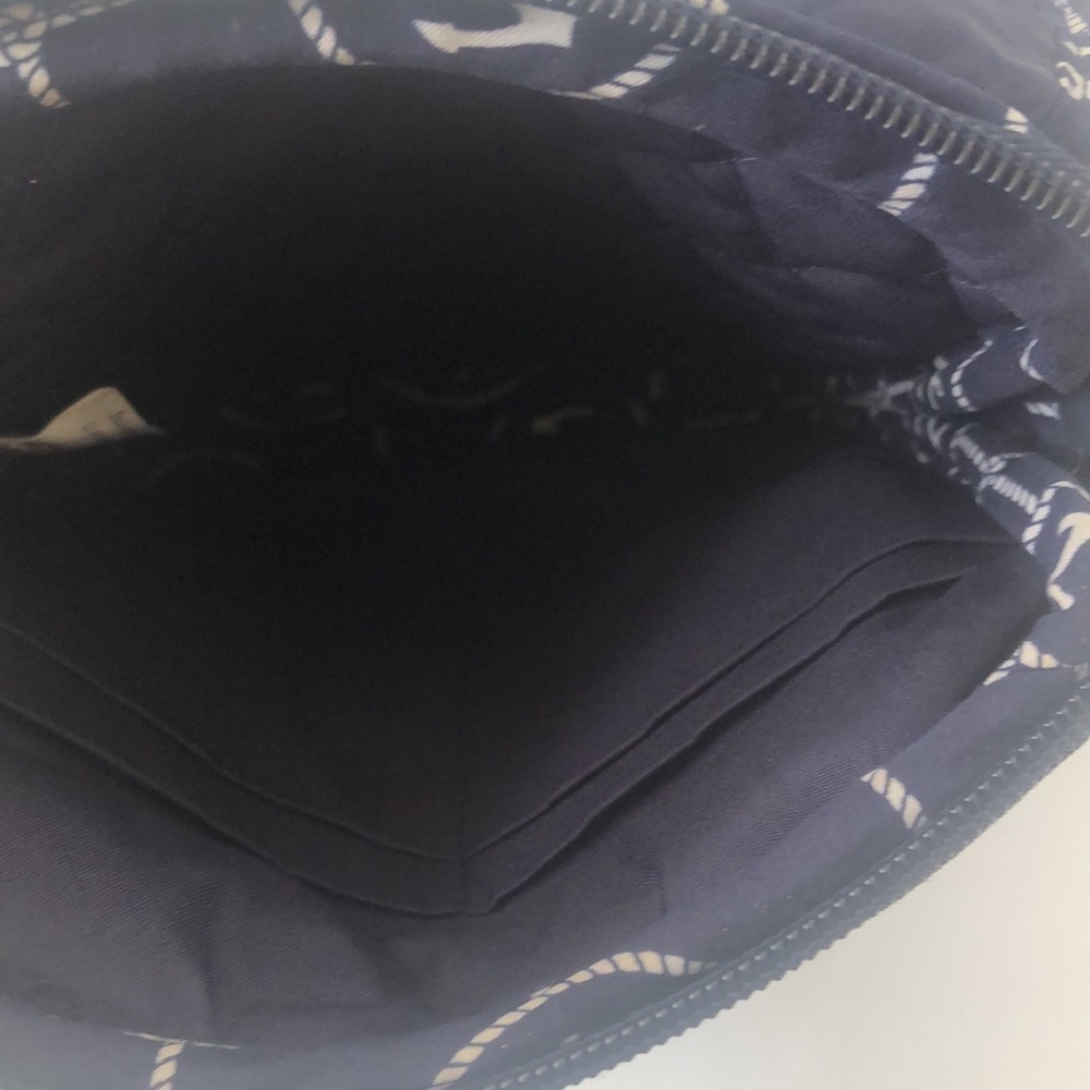 Nautical fabric small bag with multiple pockets and zippers in navy and white - Picture 6 of 9